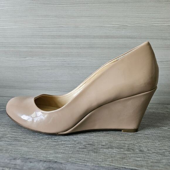 Jessica Simpson Womens Sampson Wedge Heel Pump Nude Patent Round Toe Size 7.5 - Picture 2 of 16